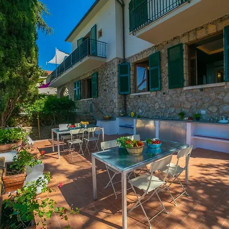 Apartment Pilarella With Terrace *